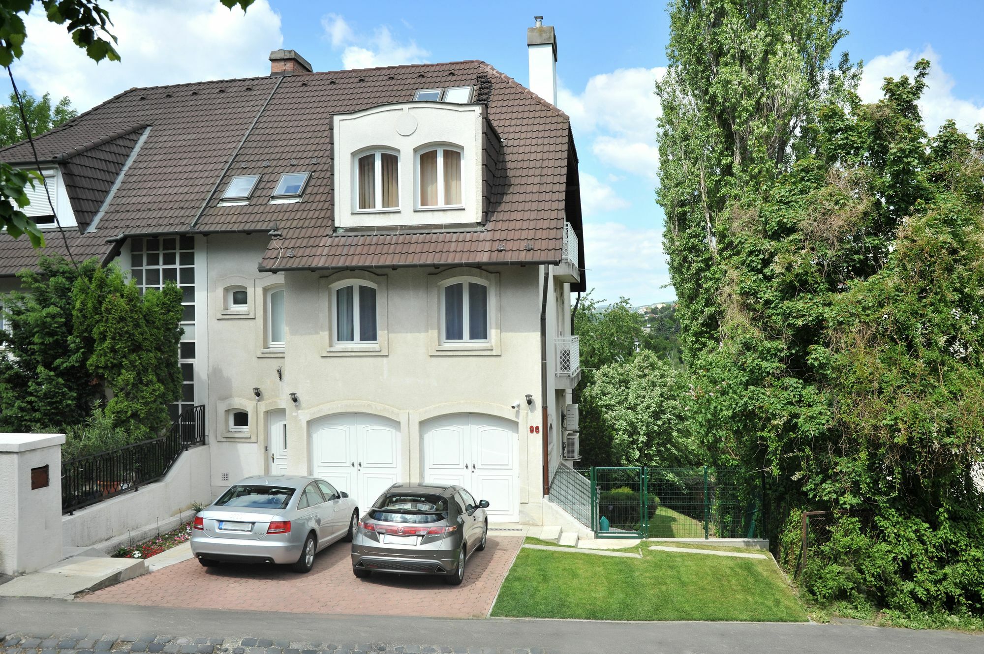 Hillside Premium Apartments Budapest Ngoại thất bức ảnh